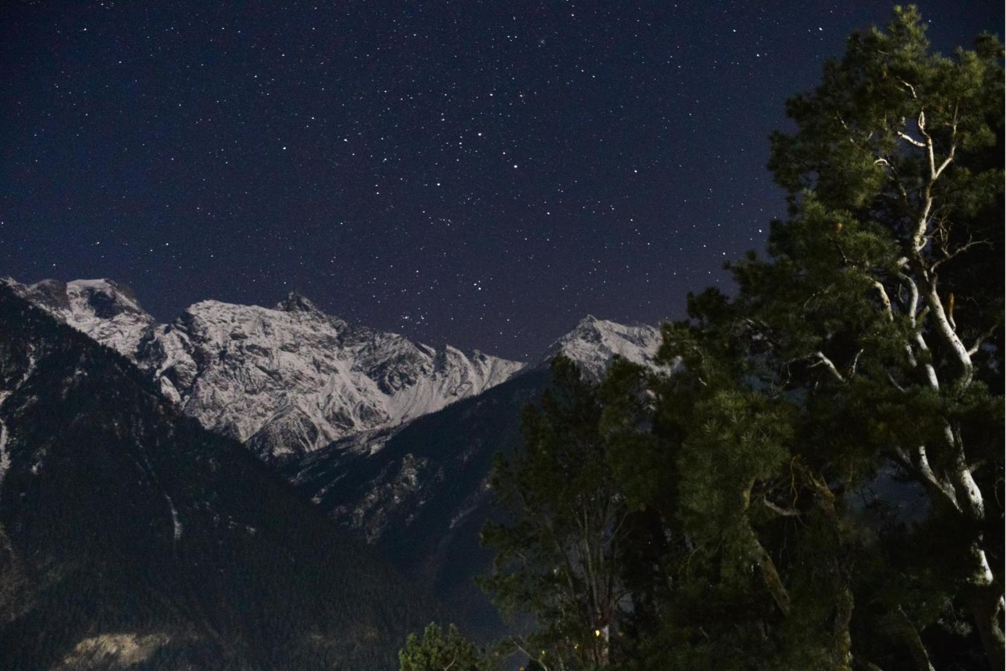 Rudra Homestays Kalpa Bagian luar foto